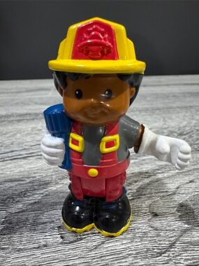 Fisher-Price | Little Peope: Fireman Michael - Bendable Toy Figure